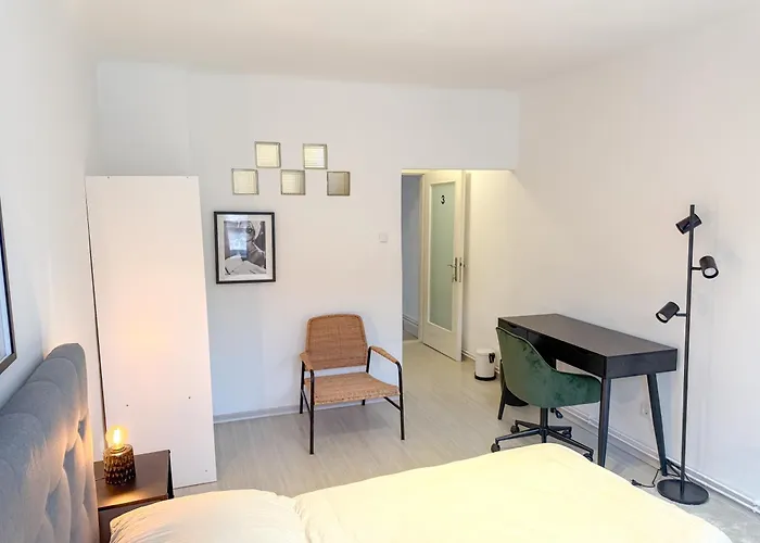 Vandrerhjem Danube *